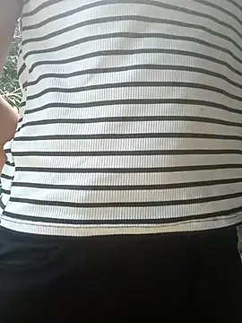 lina-lovebaby webcam
