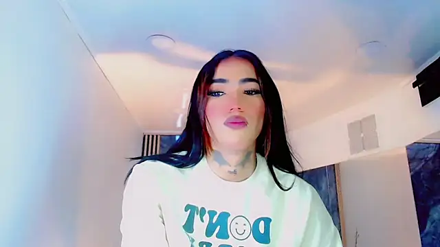 KathaSexyHott webcam