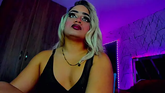 Amber_bigdick22 webcam