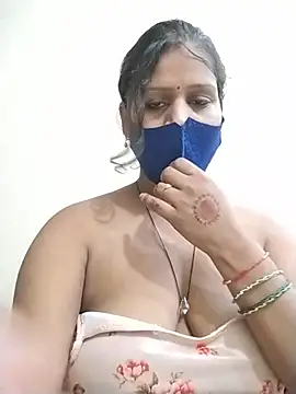 hotyrani07 webcam