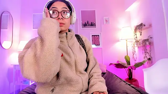 Ivyy_sweet_ webcam