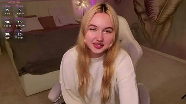 Lilly_Eyes webcam