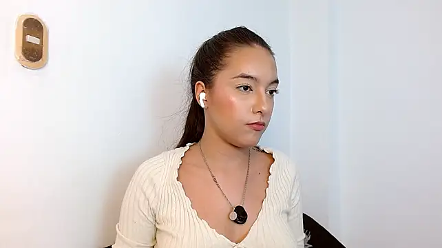 Annyrosse00 webcam