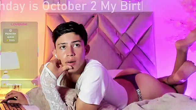 Baby_noahtt webcam