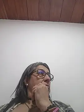 nocturnewhisper webcam