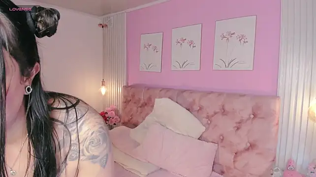 _Megganrose_ webcam