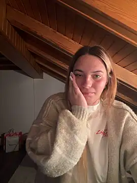 Naomi-Klein webcam