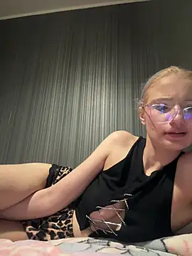 Melissa_Baddie webcam