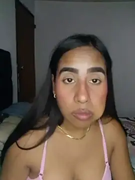 sophia_ale webcam