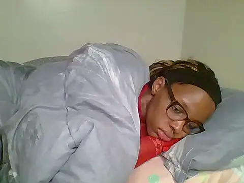 slutty_vel webcam