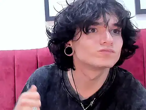 Blas_femous1 live sex cam