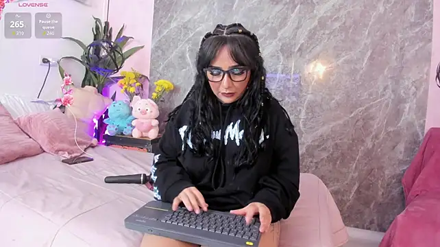 Meg_Stein webcam
