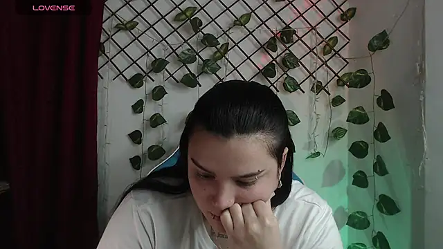 Nika_1_ webcam