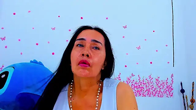 HorniestMilf webcam