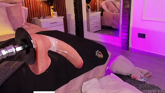LolaAngellx webcam