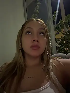 Rebe_ webcam