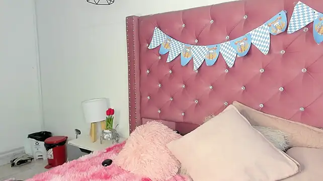 Noa_bunny_ webcam