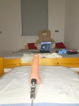 VelvetRose77 webcam
