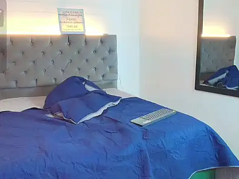 Moonnblue_ webcam