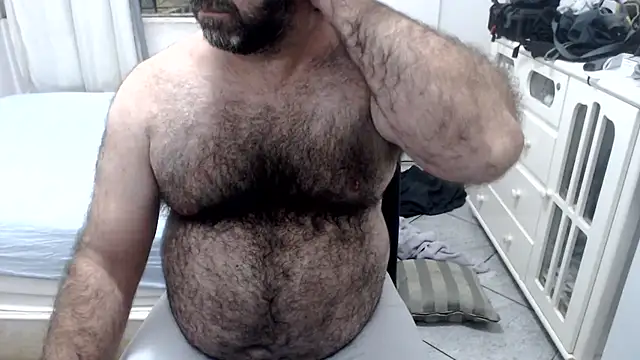 MysterBearMG webcam