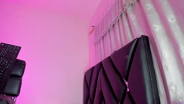 stephany_doll_ webcam