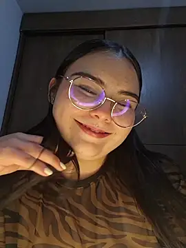 Julieth85_ webcam