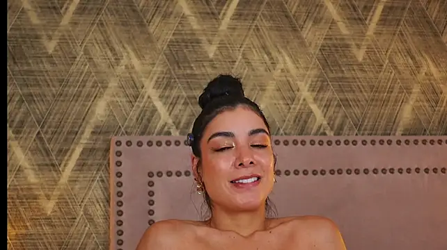 ChiaraWillow webcam