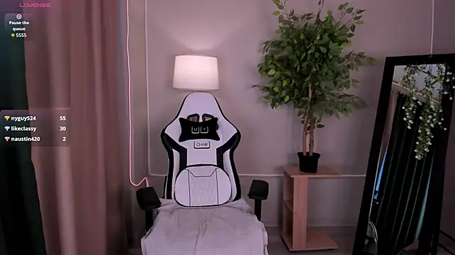 emy__angel webcam