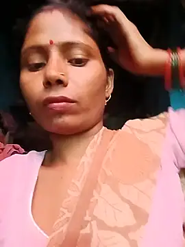 Kajal-Mehra webcam