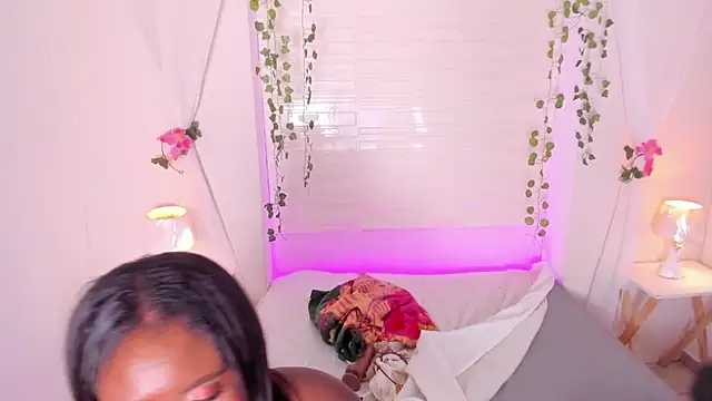 IvyBennet_ webcam