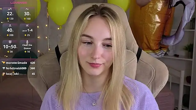 Shy_Polly webcam