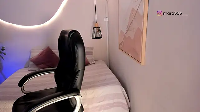 Mara__05 webcam