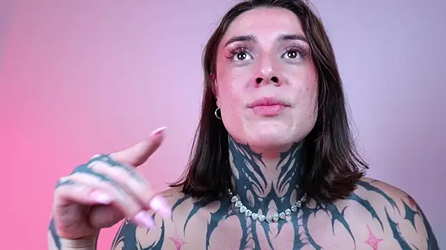 mystikdollx webcam