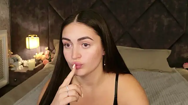 MileyBreen webcam