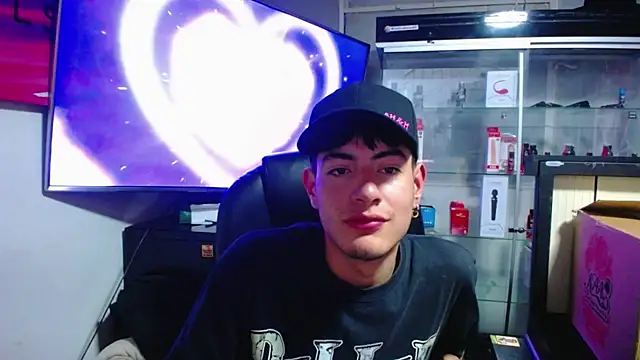 andylol330 webcam