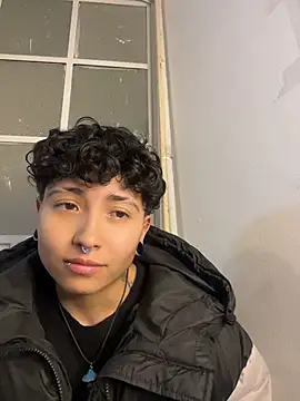 ian_mathias_ webcam