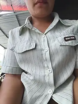 Thuy-top webcam