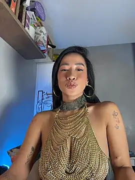 AsianMilfSheryl webcam
