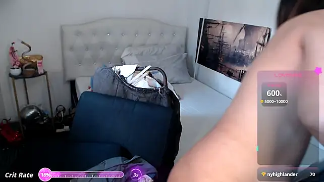 NinaDOM4CUM webcam
