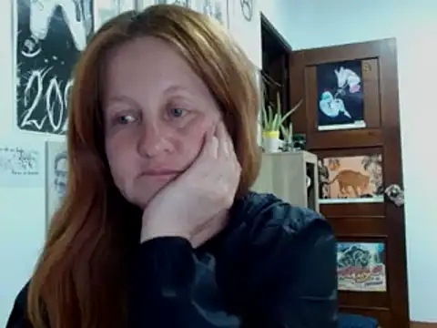 ViioletaMora webcam