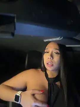 BitchySalome webcam