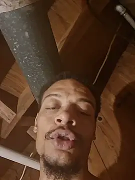 Locdawgg11 webcam