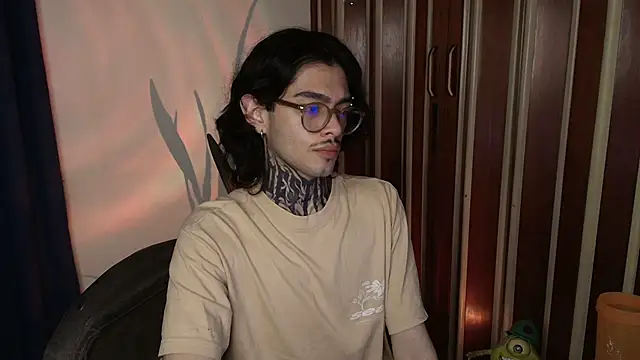 bastiel_ (M young) - CUM SHOW AND TASTE MY OWN CUM