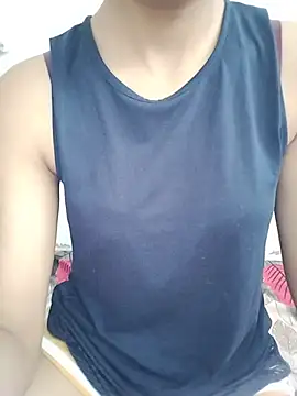 Vanee-23 webcam
