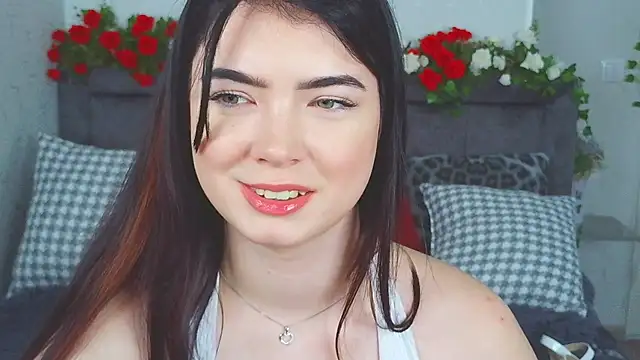 MelissaMay__ webcam