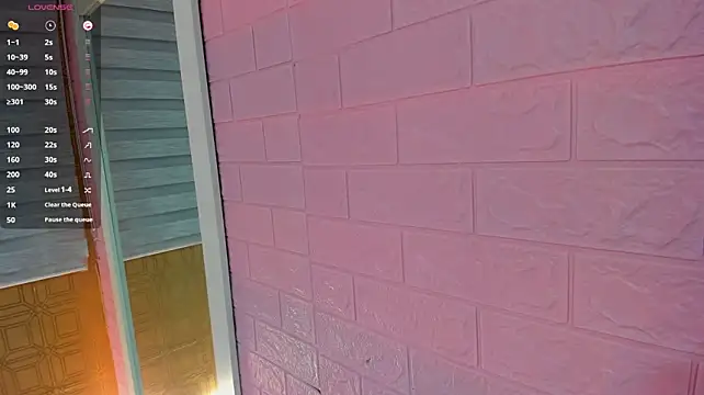 moon_ivy_ webcam