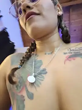 Fiery_beauty26 webcam
