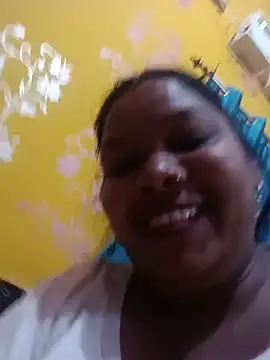 SAHIBAHOTBHABHI webcam