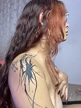 NikyFrequency webcam