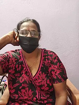 Tamil_Sumathii webcam